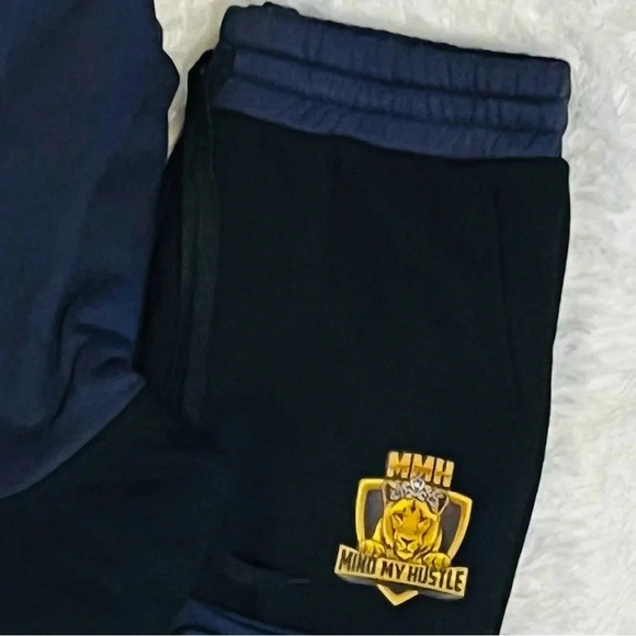 Woman’s Mind My Hustle sweatsuit inspirational clothing Boutique - Picture 3 of 8